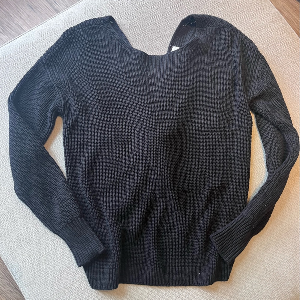 LOFT Outlet Black Twist Back Knit Sweater - Size M